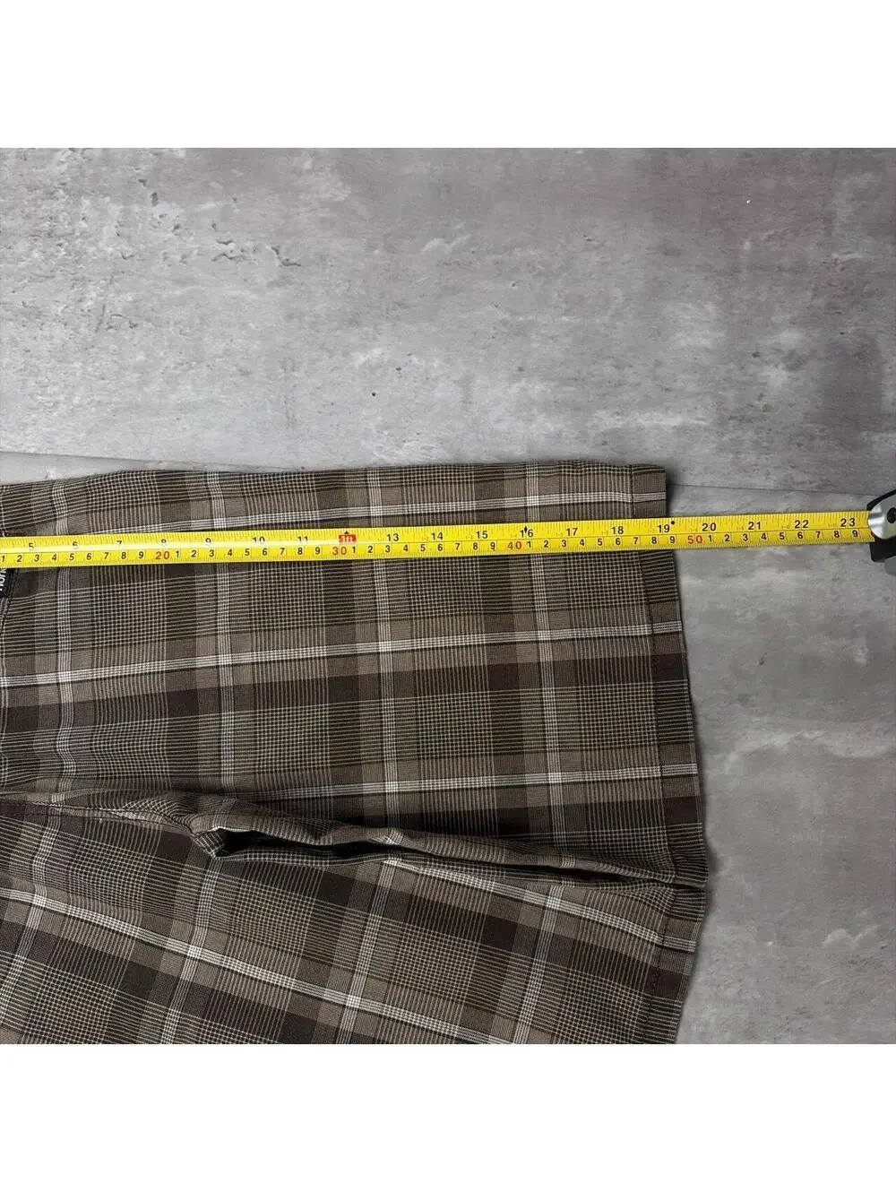 Y2K Brown Hurley Surf Grunge Plaid Baggy Skater Shorts